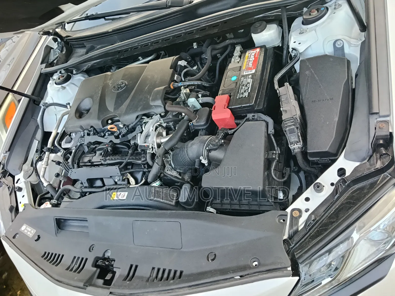 Toyota Camry 2020 White