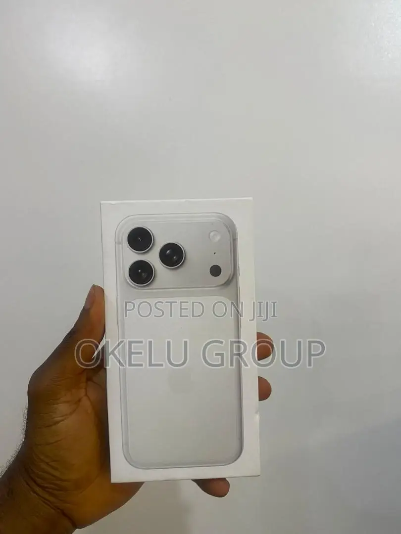 New Apple iPhone 17 Pro 256 GB Silver