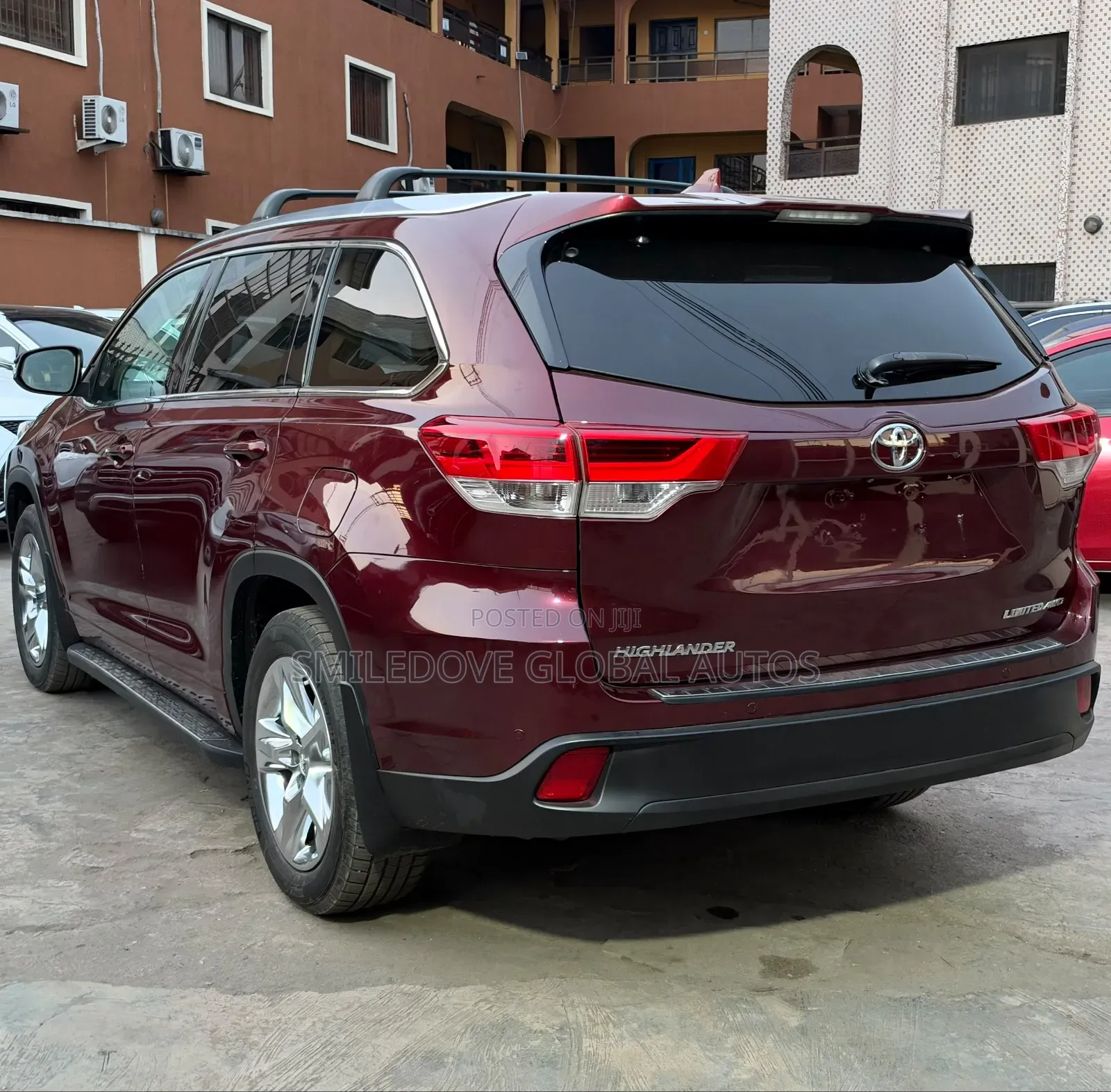 Toyota Highlander Limited Platinum 4dr SUV AWD (3.5L 6cyl 6A) 2015