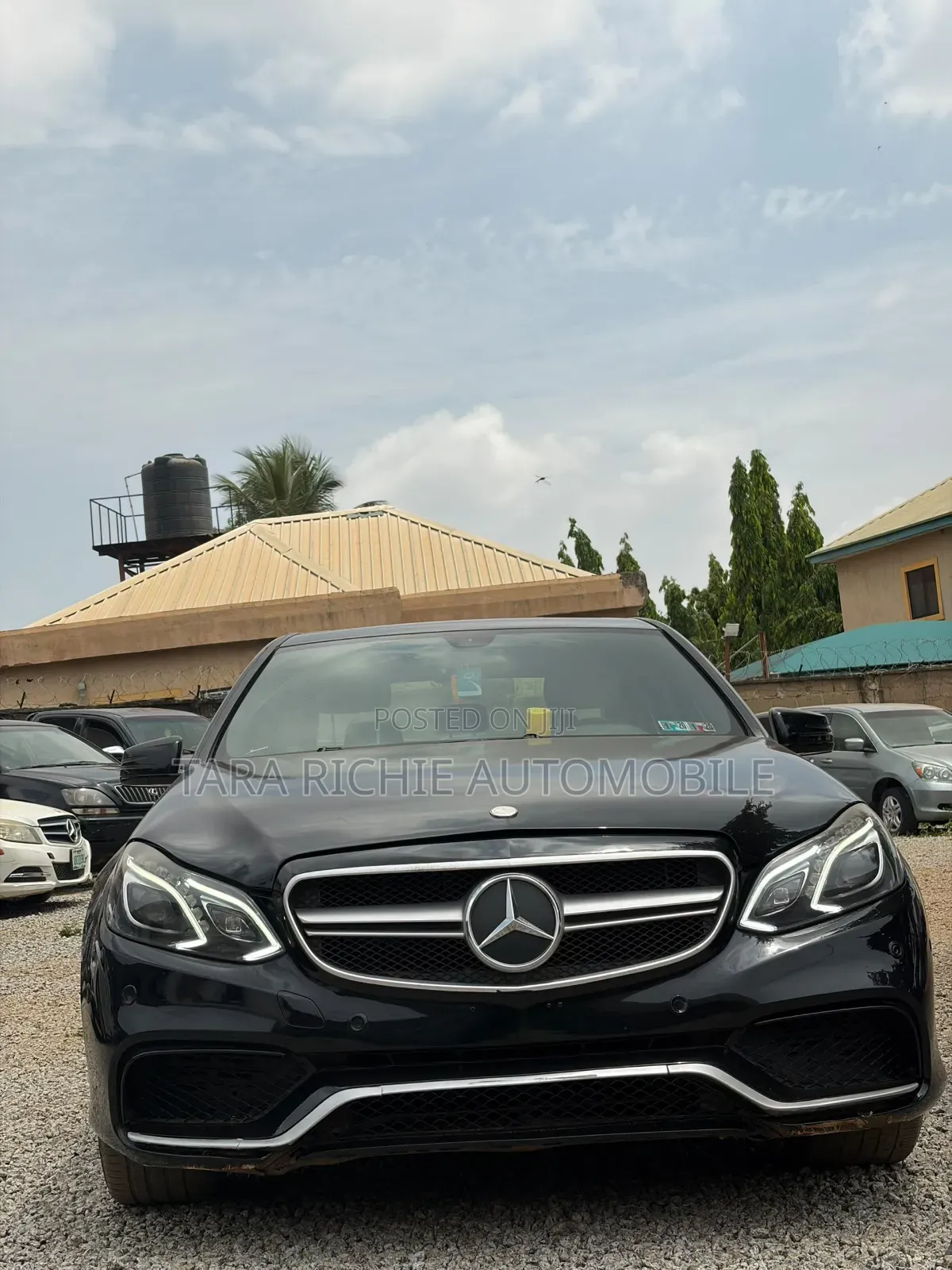 Mercedes-Benz E350 2011 Black