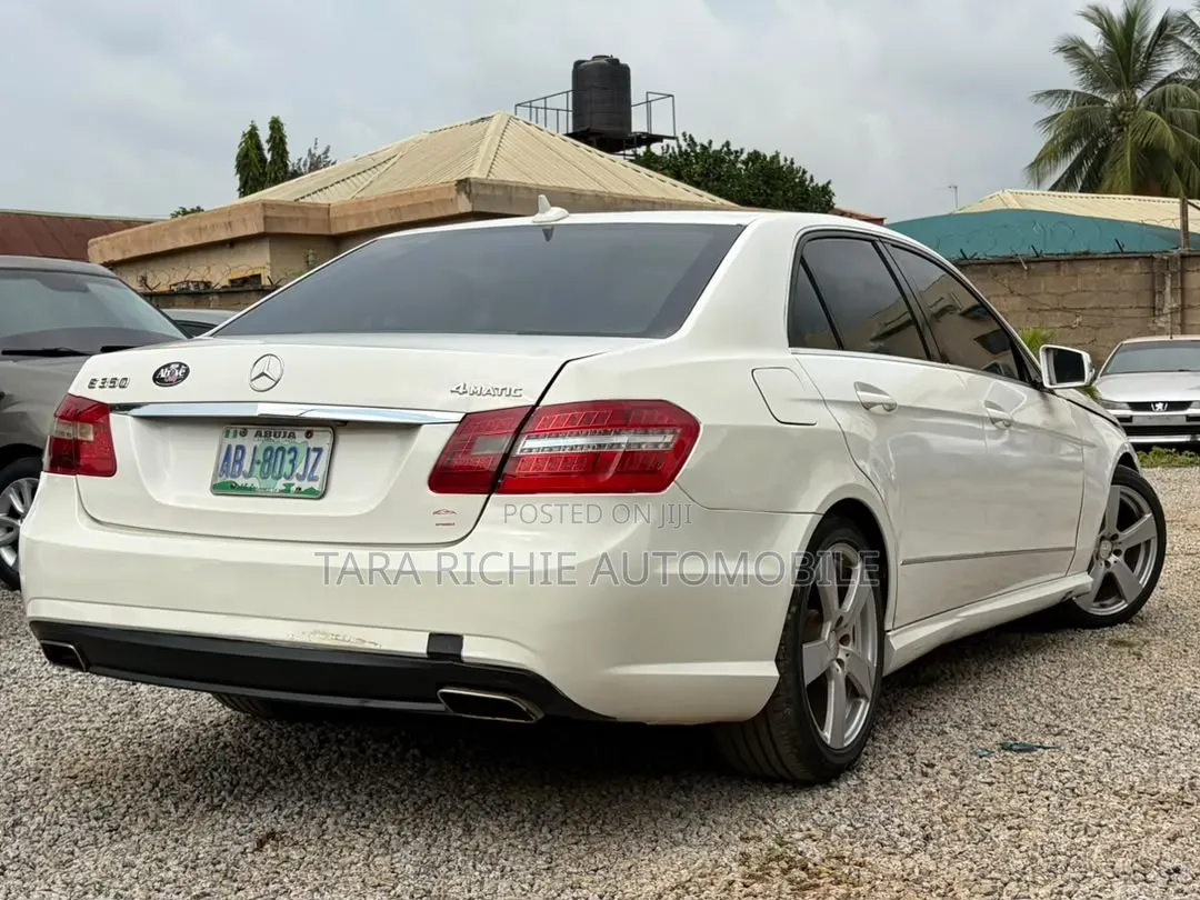 Mercedes-Benz E350 2011 White