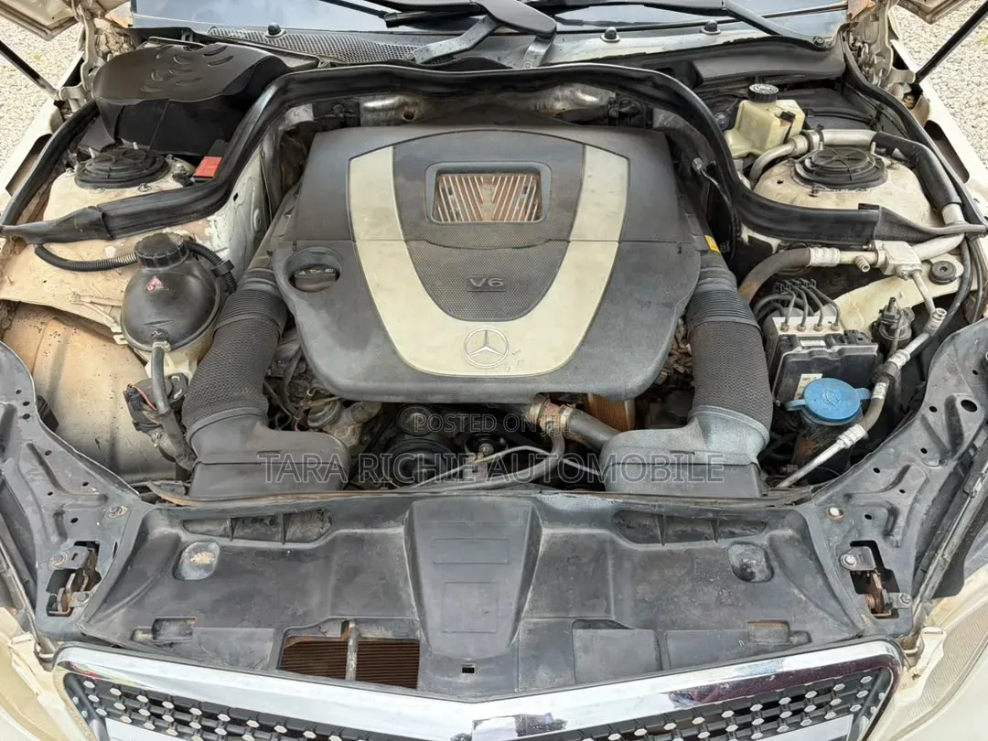 Mercedes-Benz E350 2011 White