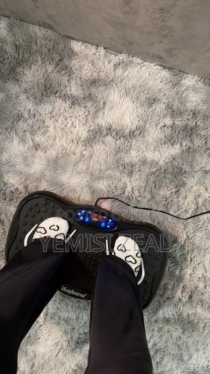Platform Massager With Bluetooth, Remote, Resistance Rope and 150KG