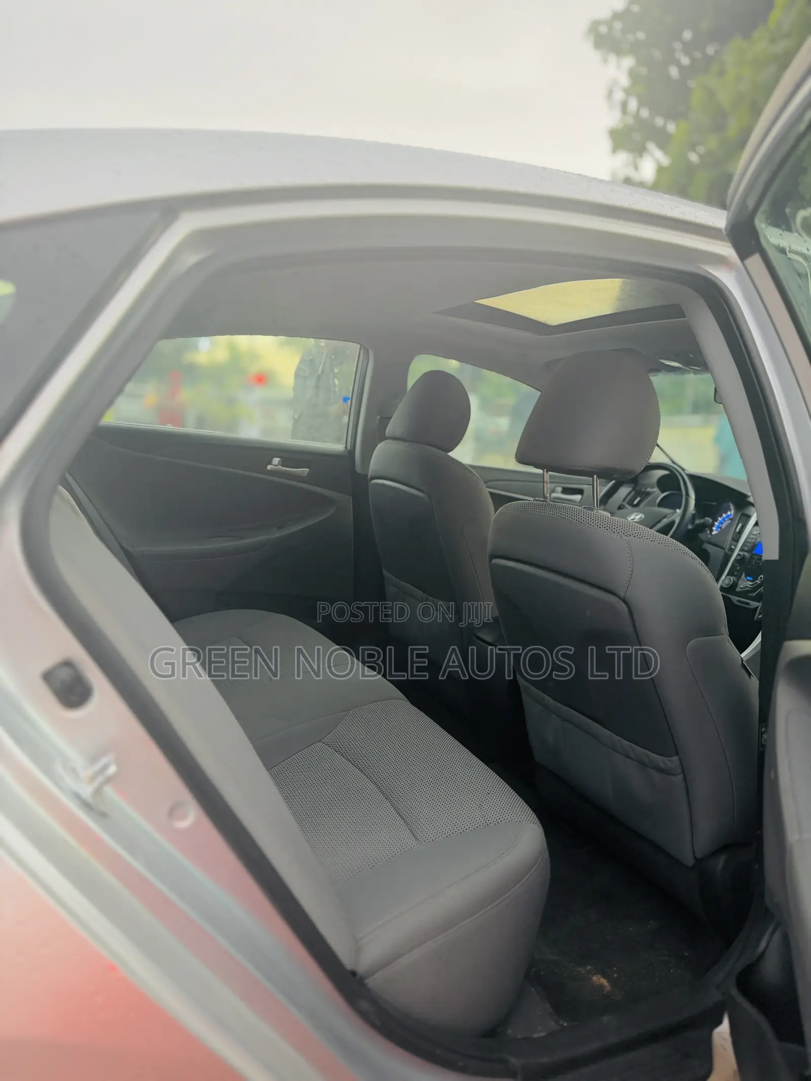 Hyundai Sonata Limited 2.0T Sedan (2.0L 4cyl 6A) 2013 Silver