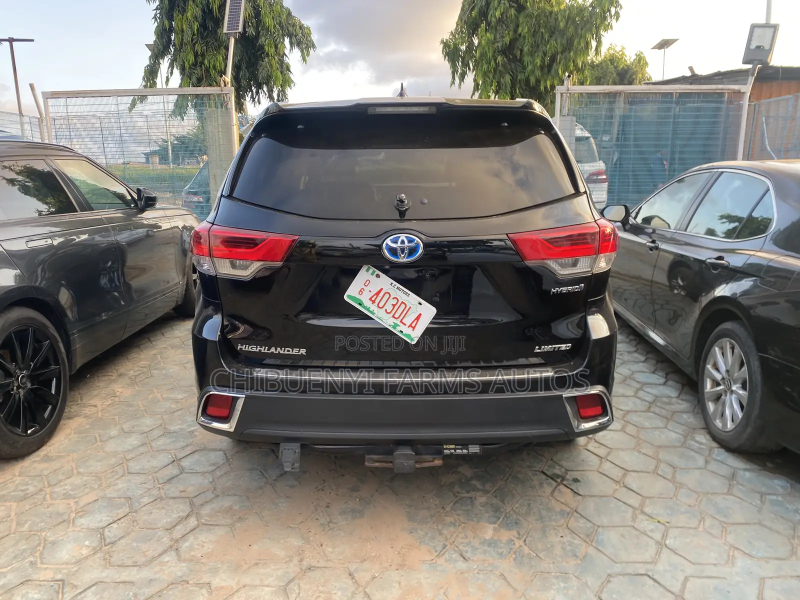 Toyota Highlander Limited Platinum 4x2 V6 (3.5L 6cyl 8A) 2018 Black