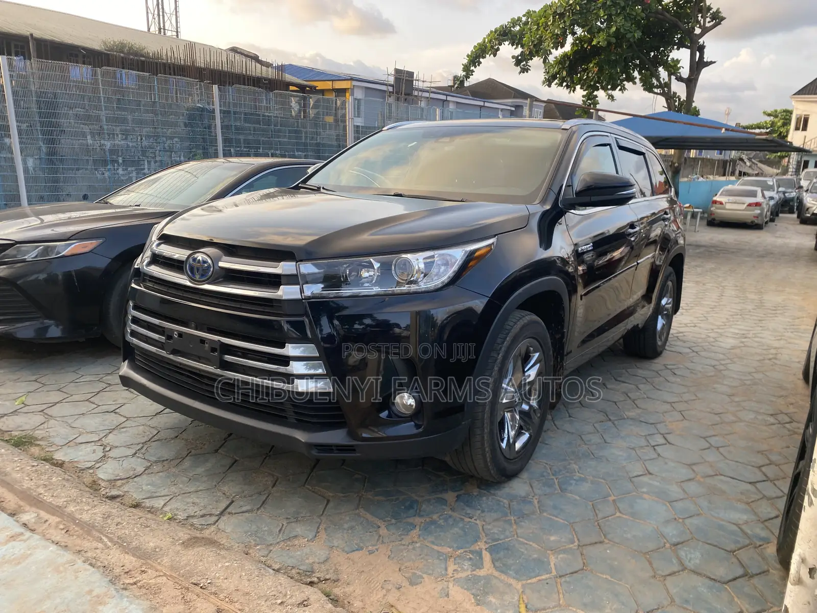 Toyota Highlander Limited Platinum 4x2 V6 (3.5L 6cyl 8A) 2018 Black
