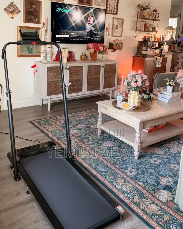 Platform Treadmill With 130KG User Weight, Bluetooth and Remote 
