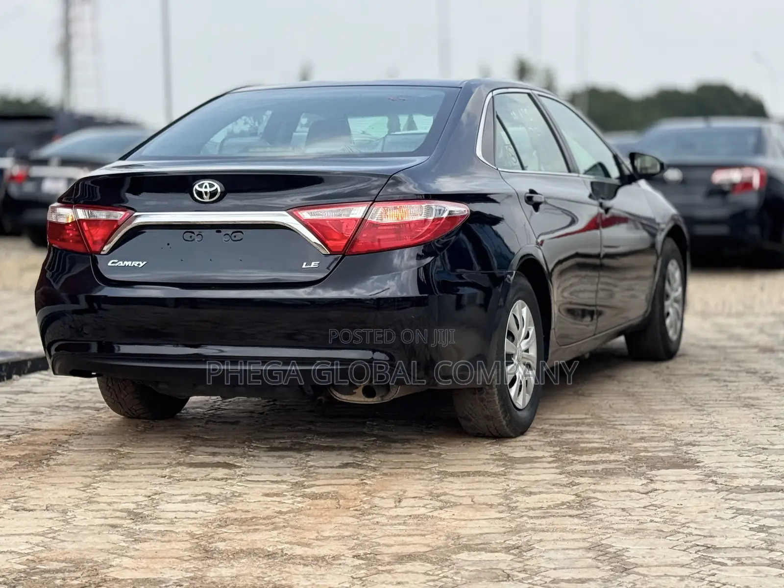 Toyota Camry LE 4dr Sedan (2.5L 4cyl 6A) 2016 Black