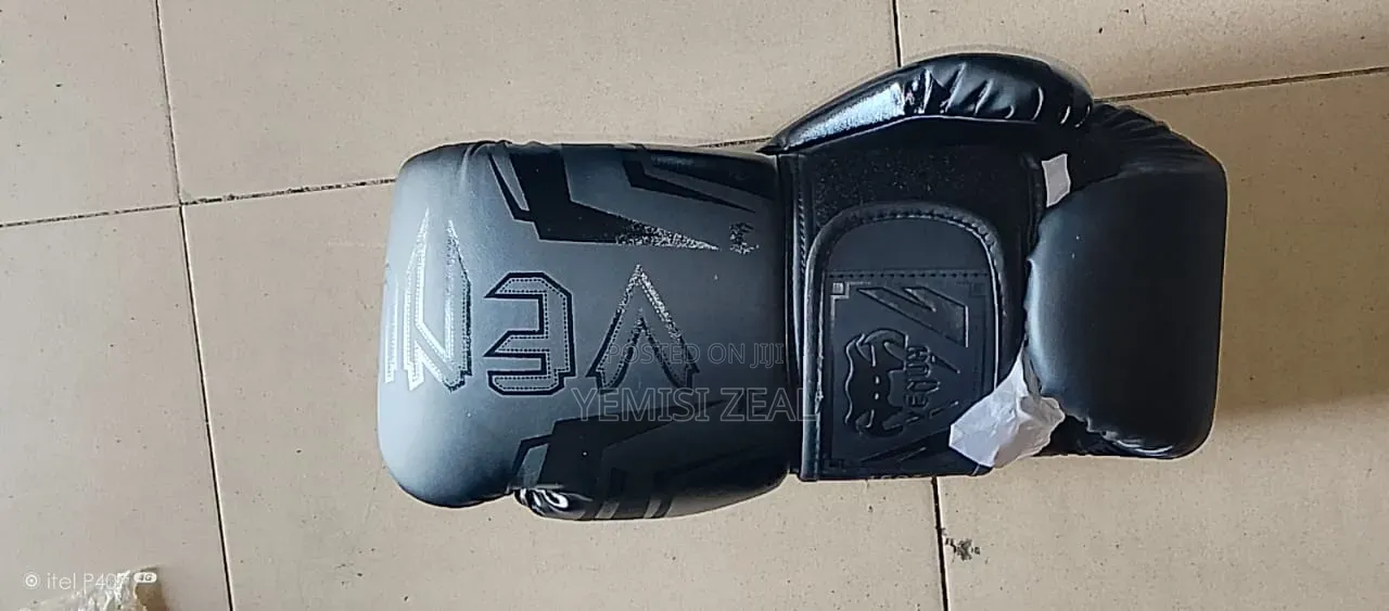 Quality Venum Boxing Gloves