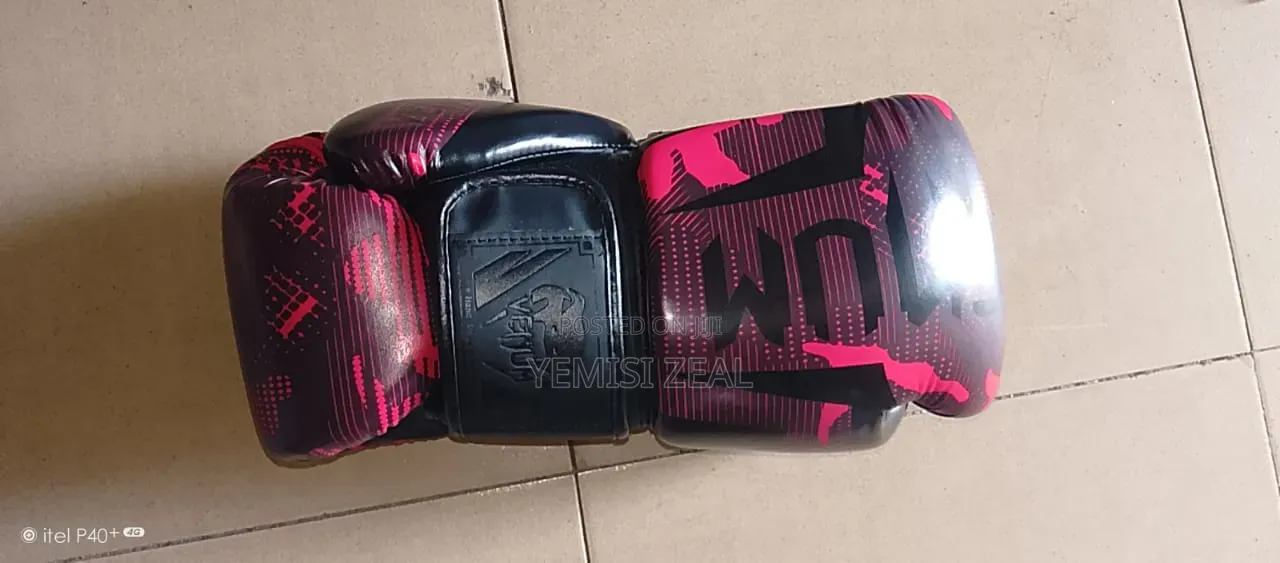 Quality Venum Boxing Gloves