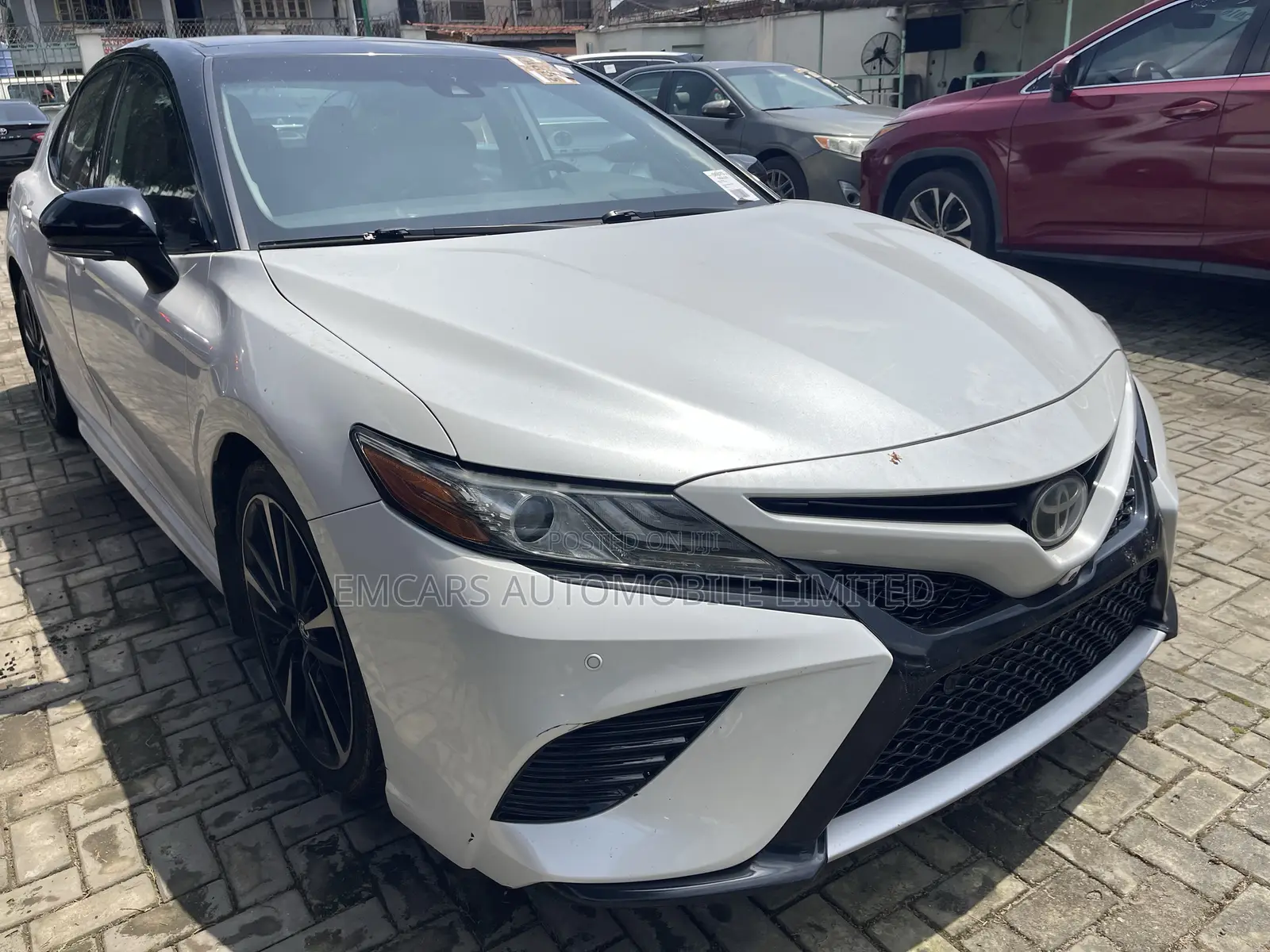 Toyota Camry XSE V6 (3.5L V6 8A) 2019 White