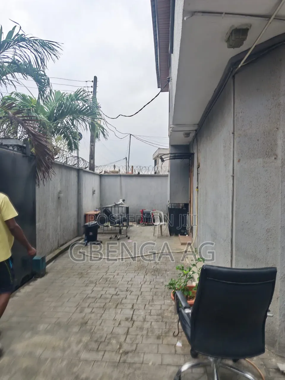 5bdrm Duplex in Magodo Shangisha for sale
