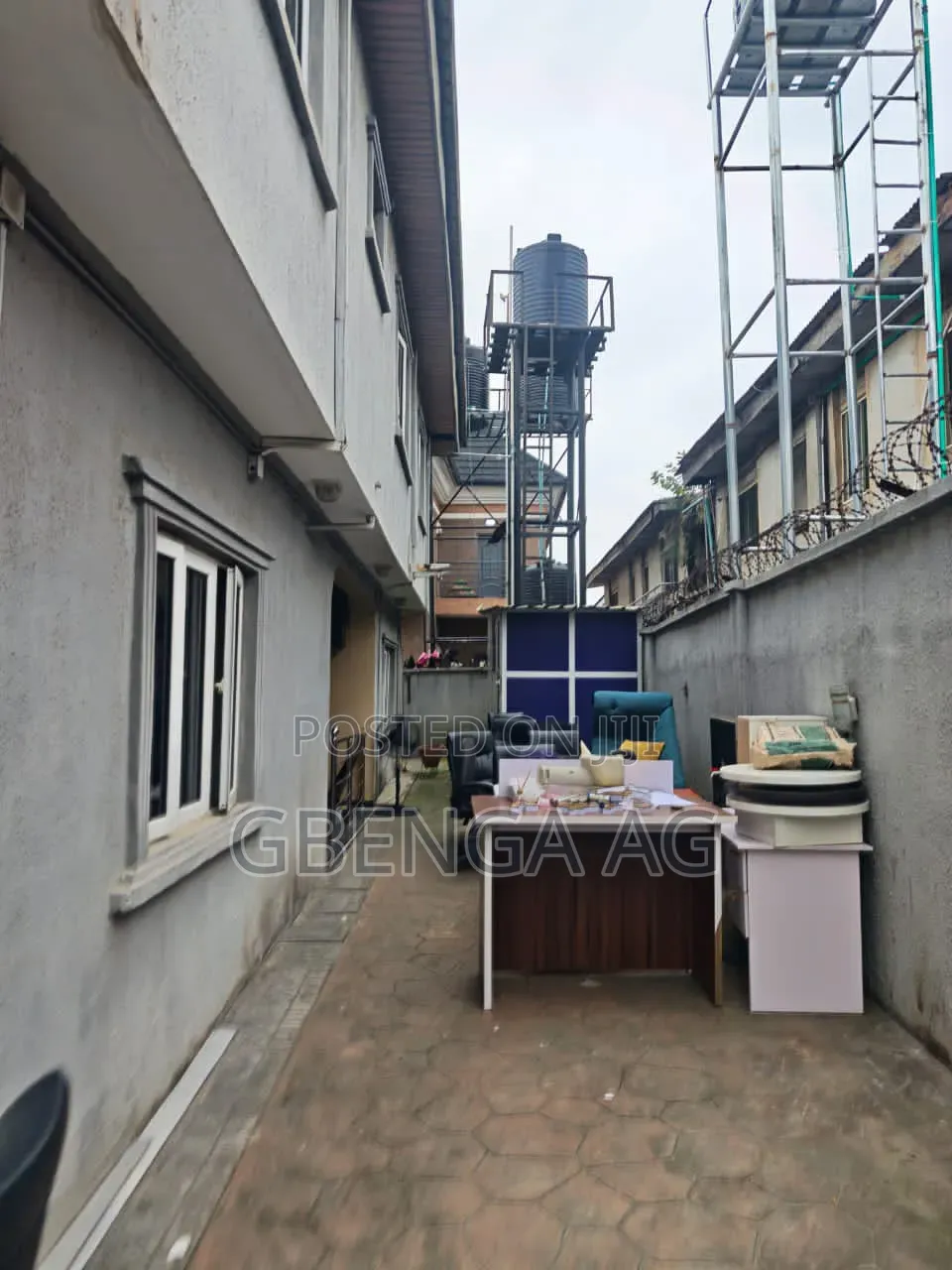 5bdrm Duplex in Magodo Shangisha for sale