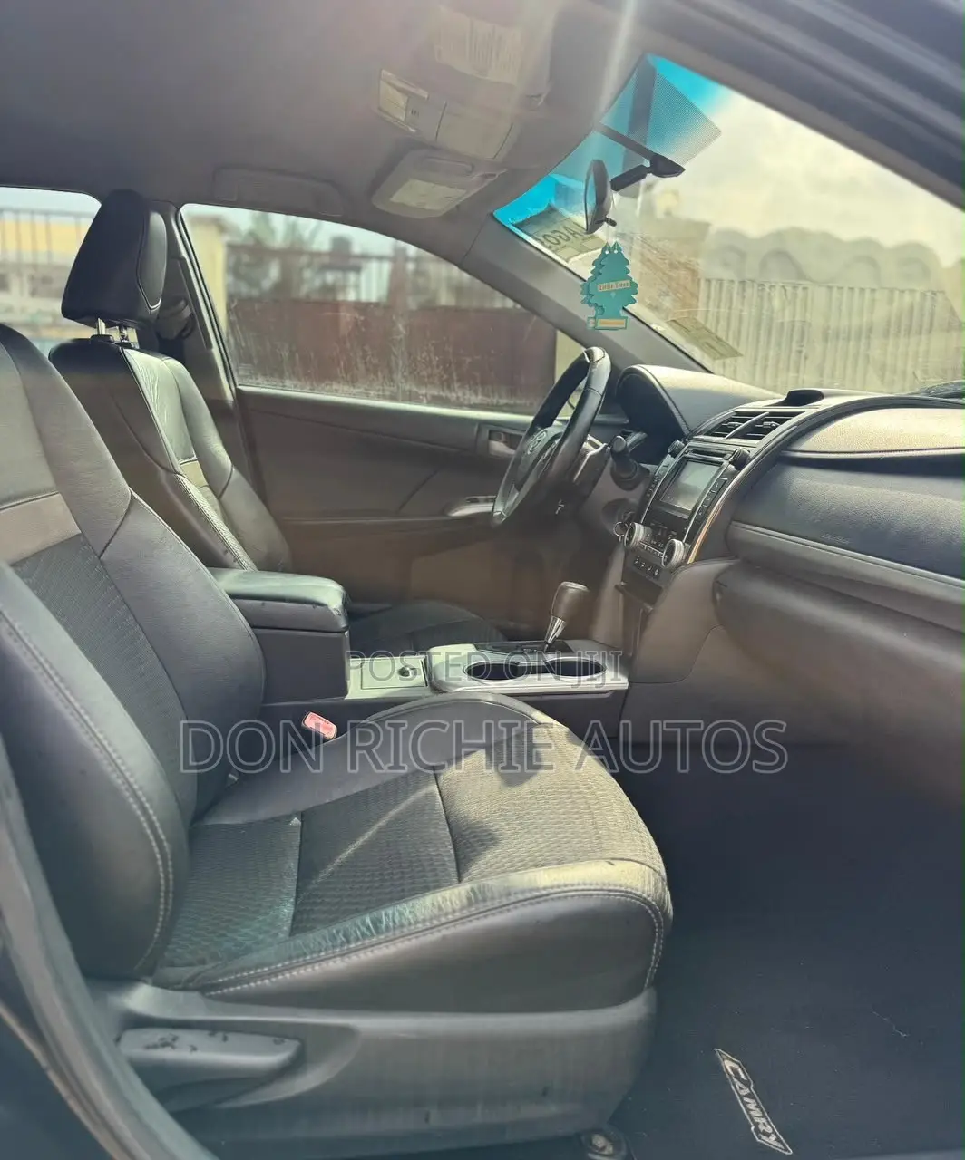 Toyota Camry SE 4dr Sedan (2.5L 4cyl 6A) 2013 Black