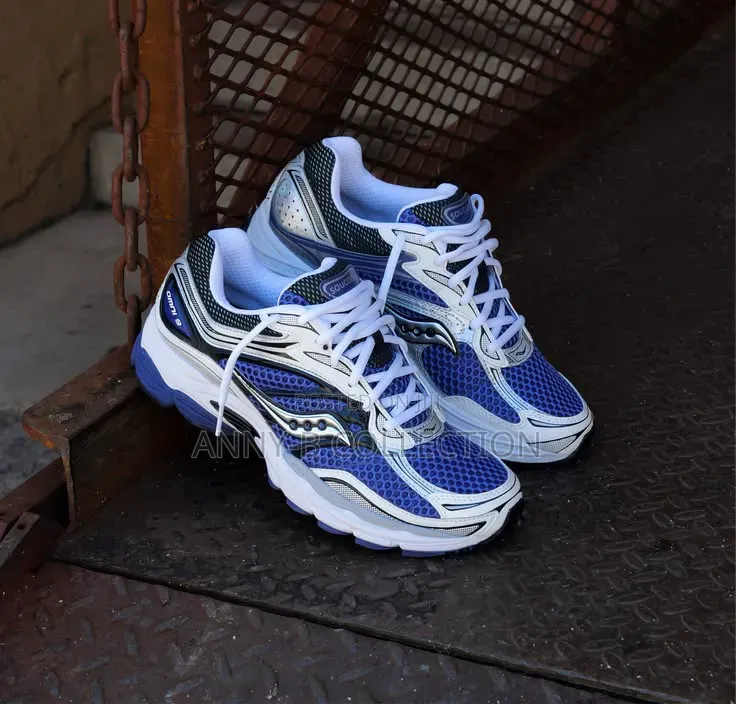 Luxury Saucony Men Sneakers