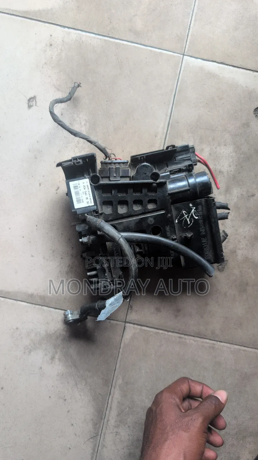 Mercedes Benz Battery Connector GLK