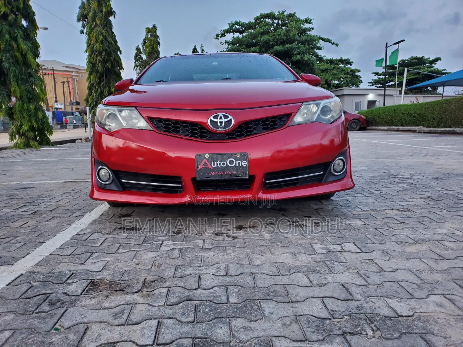 Toyota Camry 2012 Red