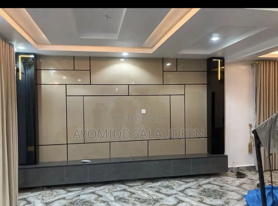 TV Console High Gloss