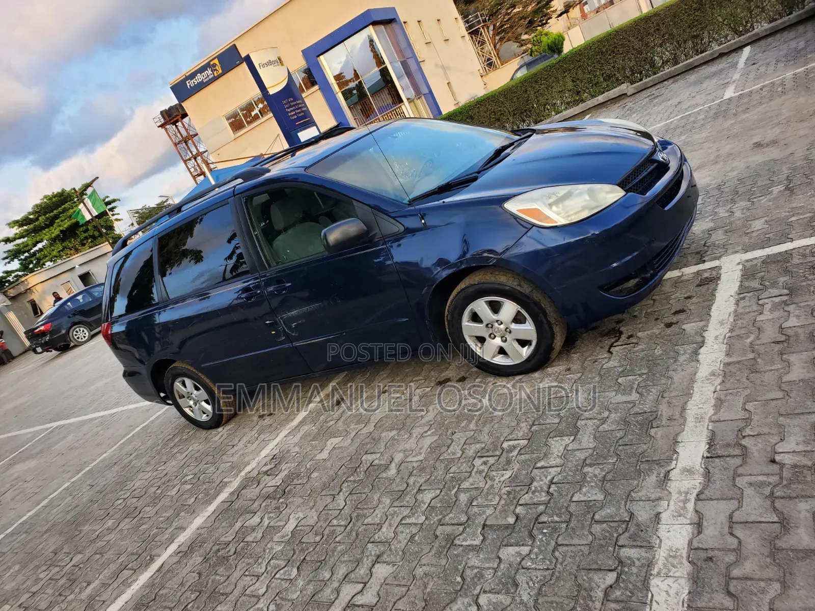 Toyota Sienna 2005 Blue