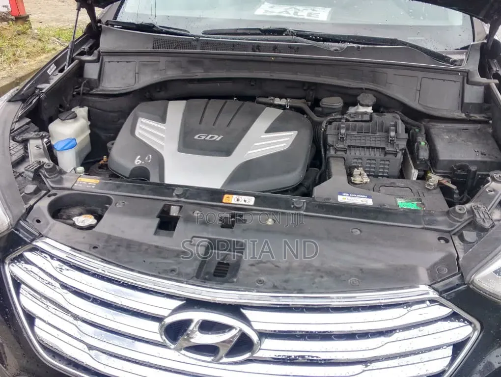 Hyundai Santa Fe 2014 Black