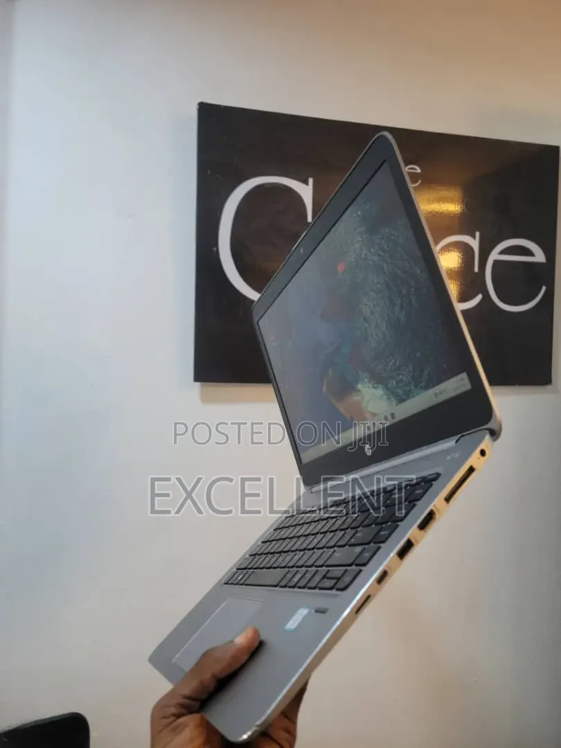 Laptop HP EliteBook Folio 1040 G3 8GB Intel Core i5 SSD 256GB