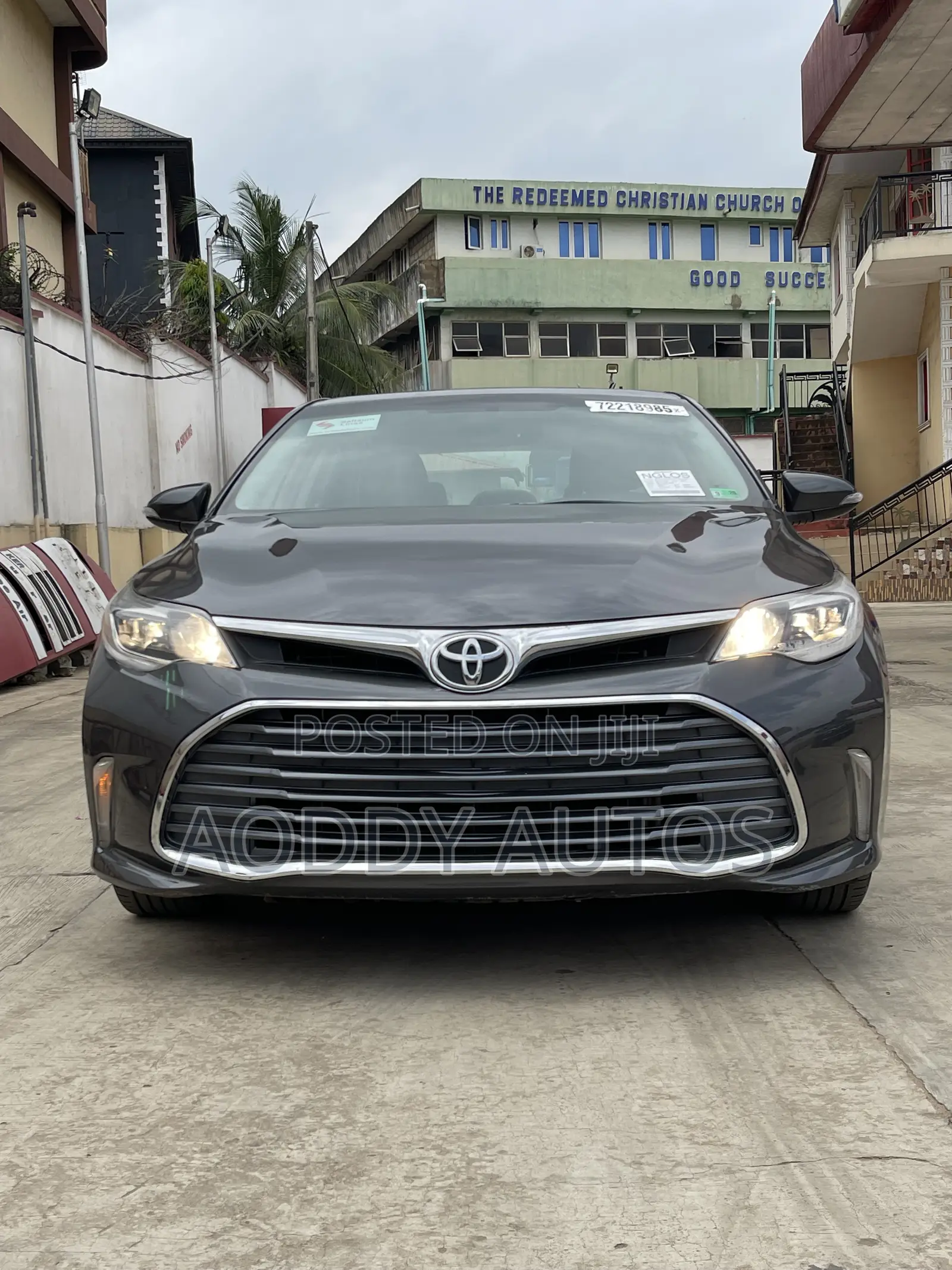 Toyota Avalon Limited FWD Sedan (3.6L 6cyl 6A) 2016 Gray