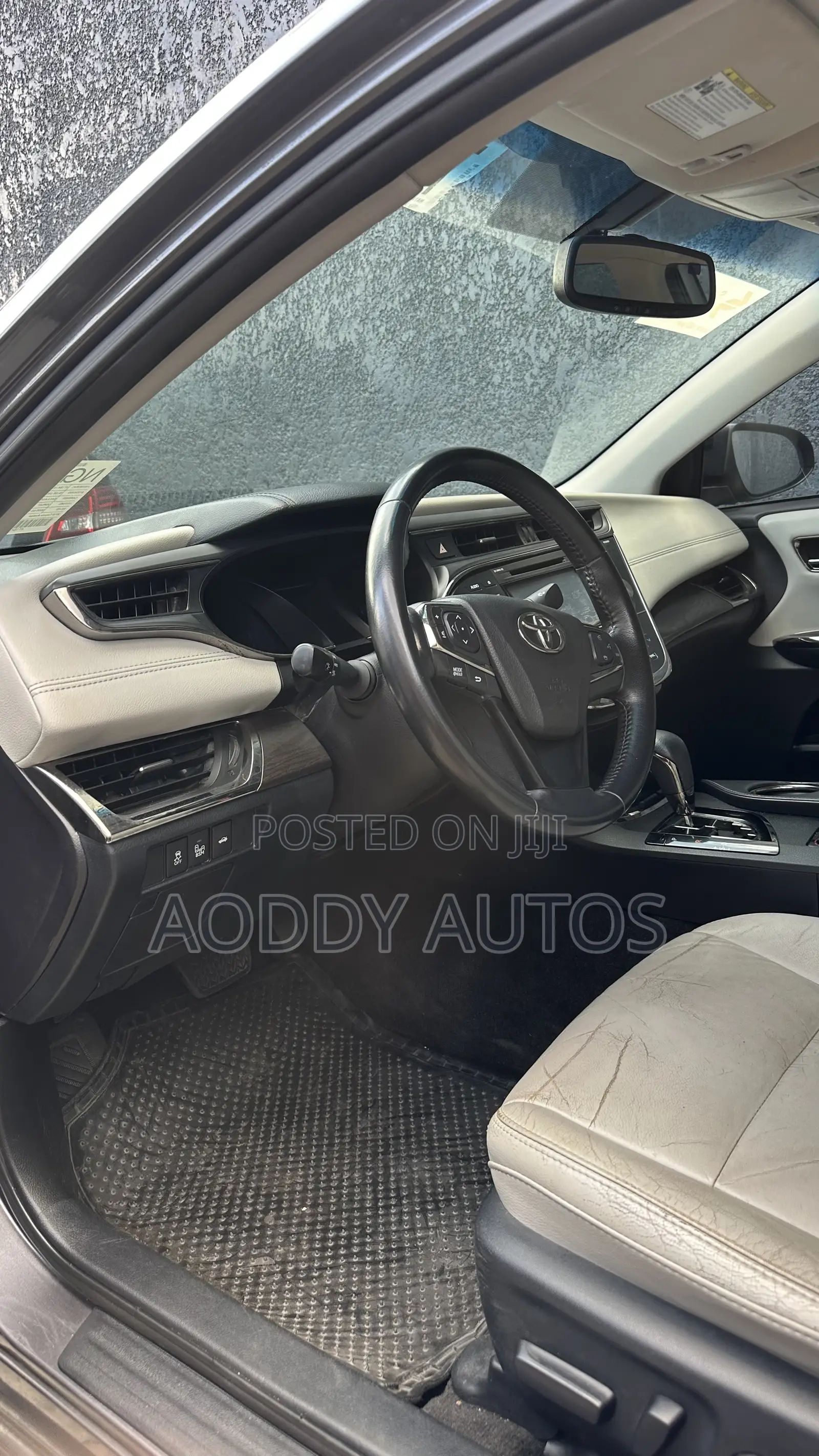 Toyota Avalon Limited FWD Sedan (3.6L 6cyl 6A) 2016 Gray