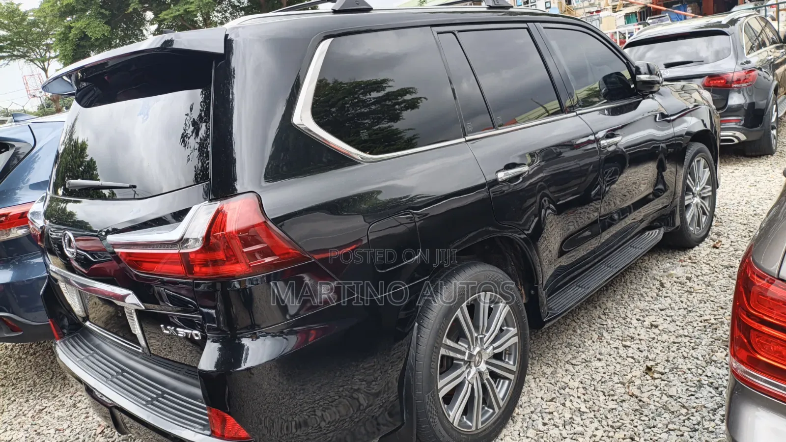 Lexus LX 2017 Black
