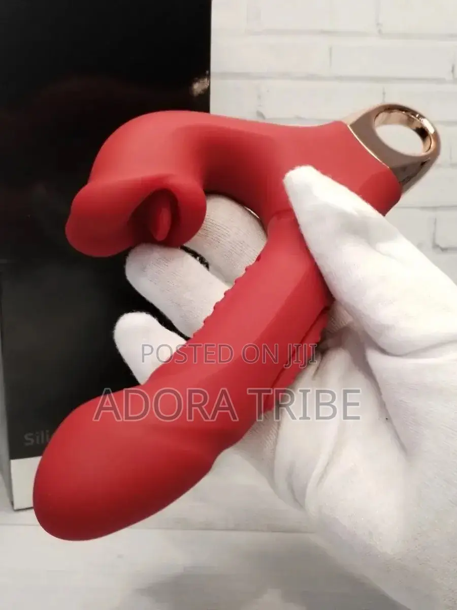 Mouty Nibbling and Flipping Vibrator