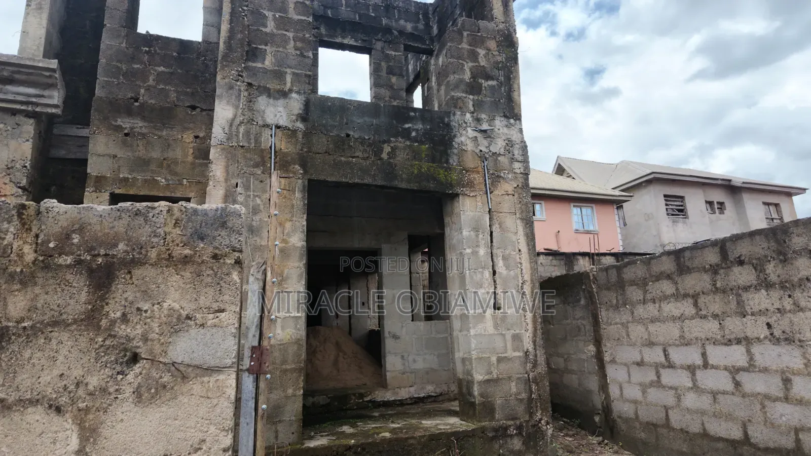 3bdrm Duplex in Umuahia for Sale