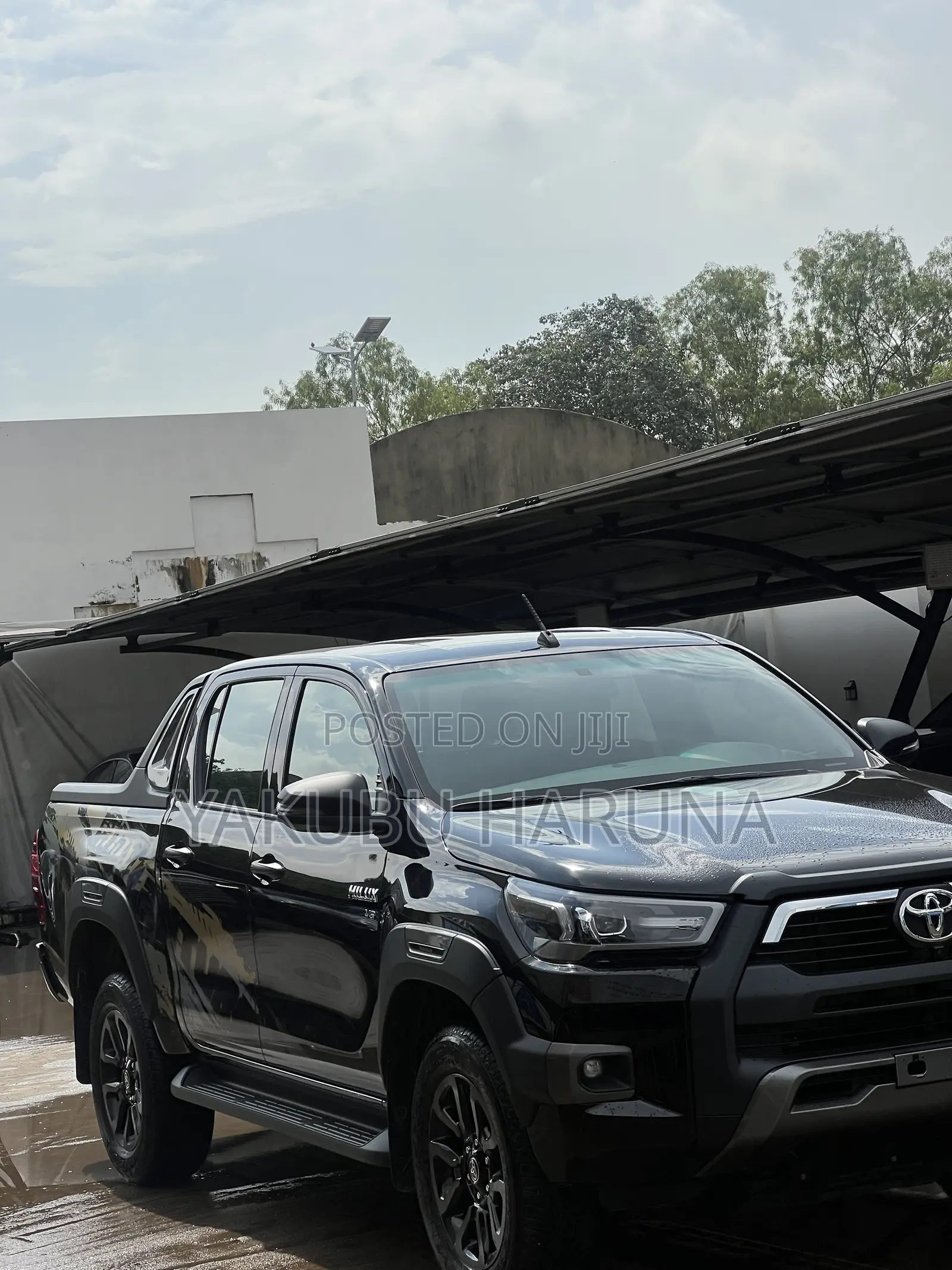 New Toyota Hilux Black Edition 2026 Black