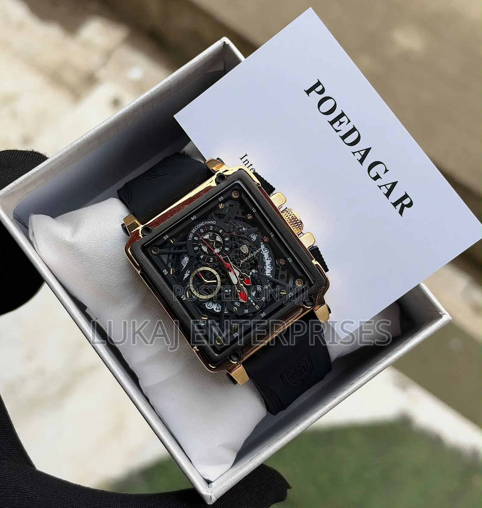 Poedagar Watch