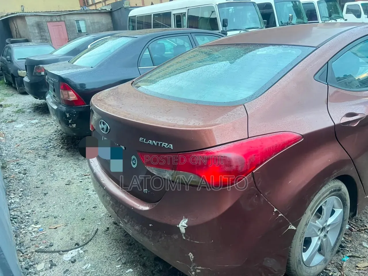 Hyundai Elantra 2013
