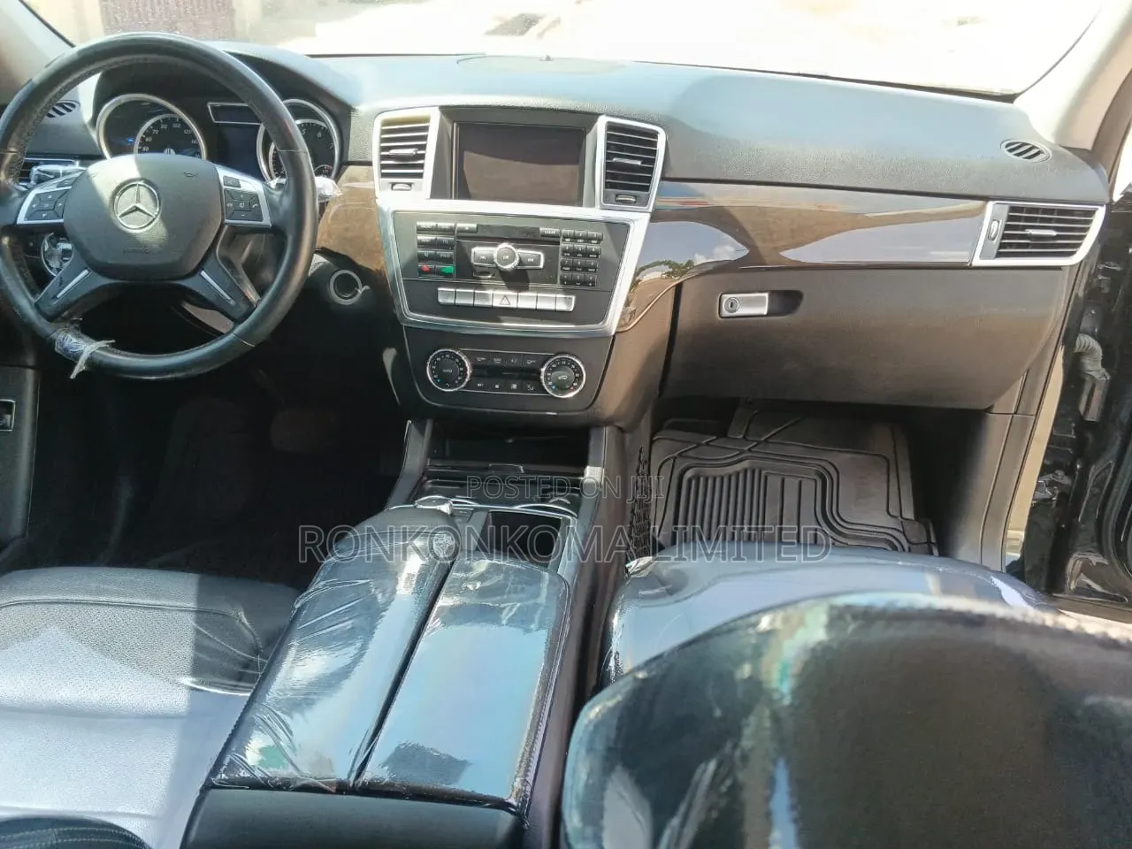 Mercedes-Benz M Class 2015 Black