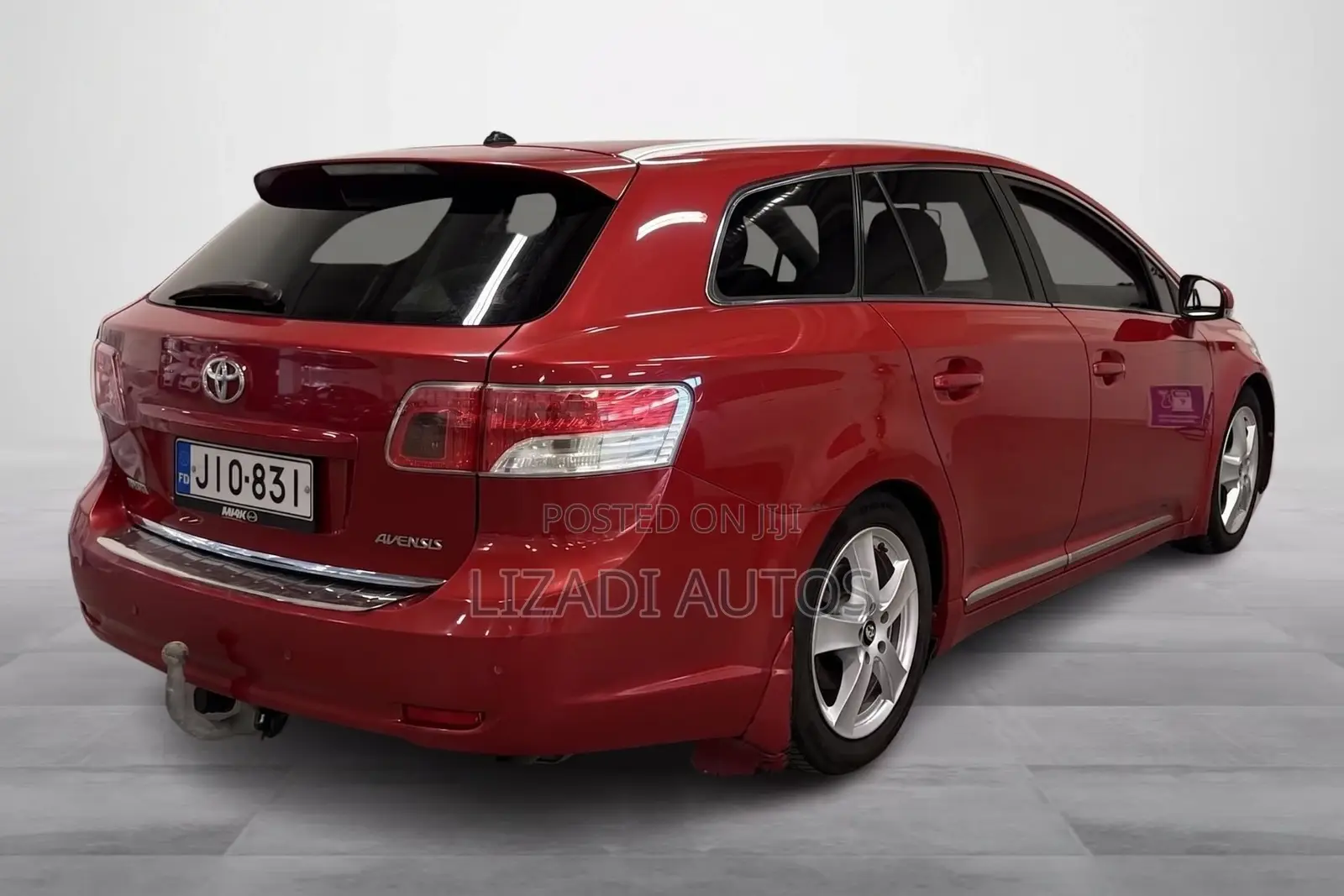 Toyota Avensis 2.0 Advanced Automatic 2011 Red