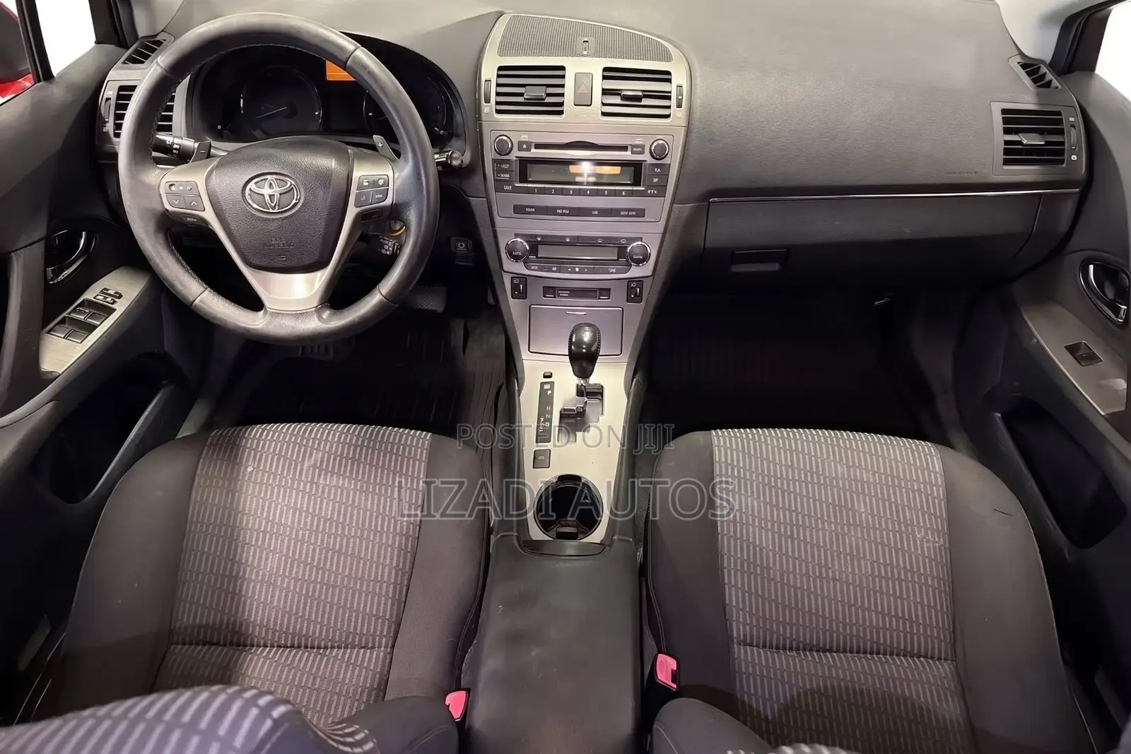 Toyota Avensis 2.0 Advanced Automatic 2011 Red