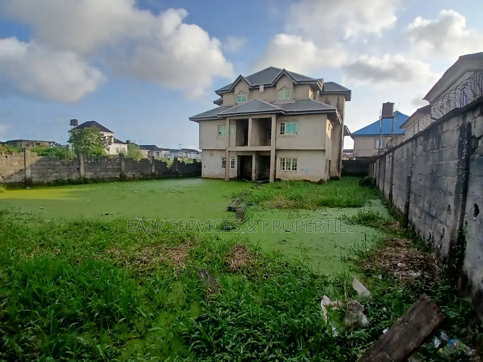 6bdrm House in Ado / Ajah for sale
