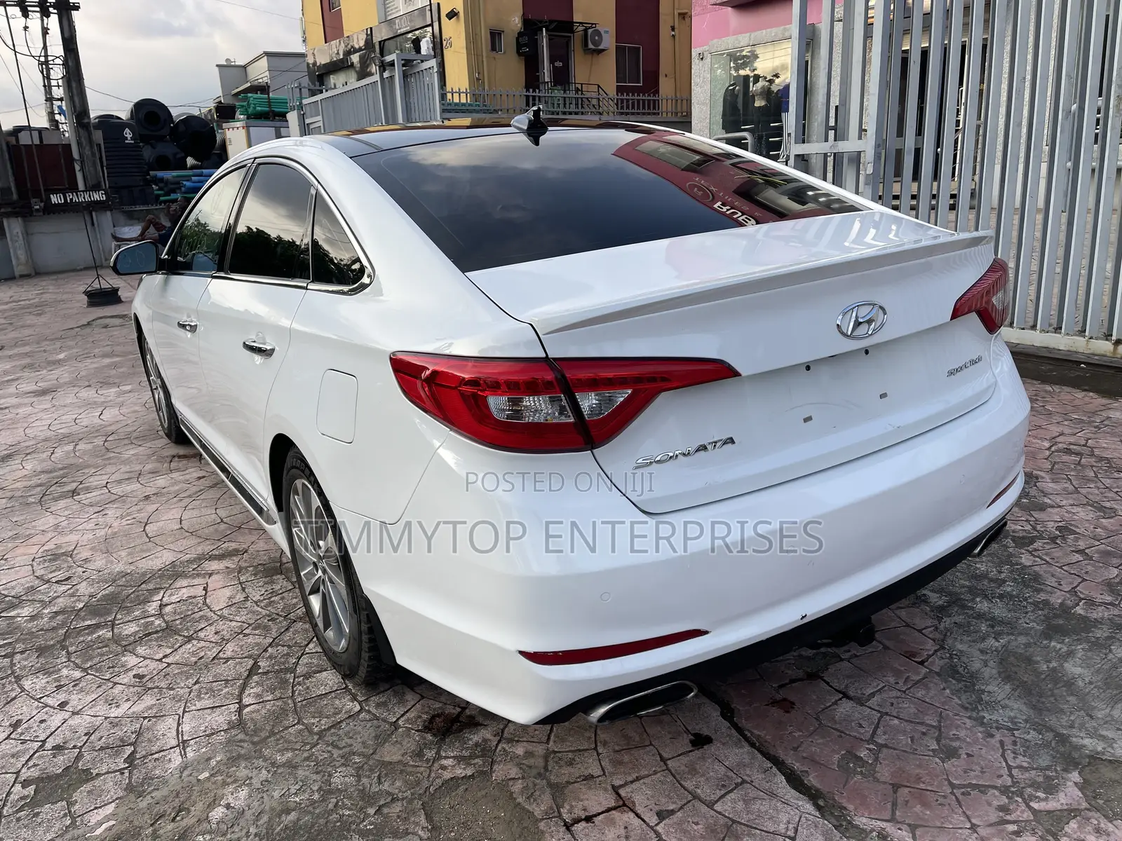 Hyundai Sonata Sport Sedan FWD (2.4L 4cyl 6A) 2016 White
