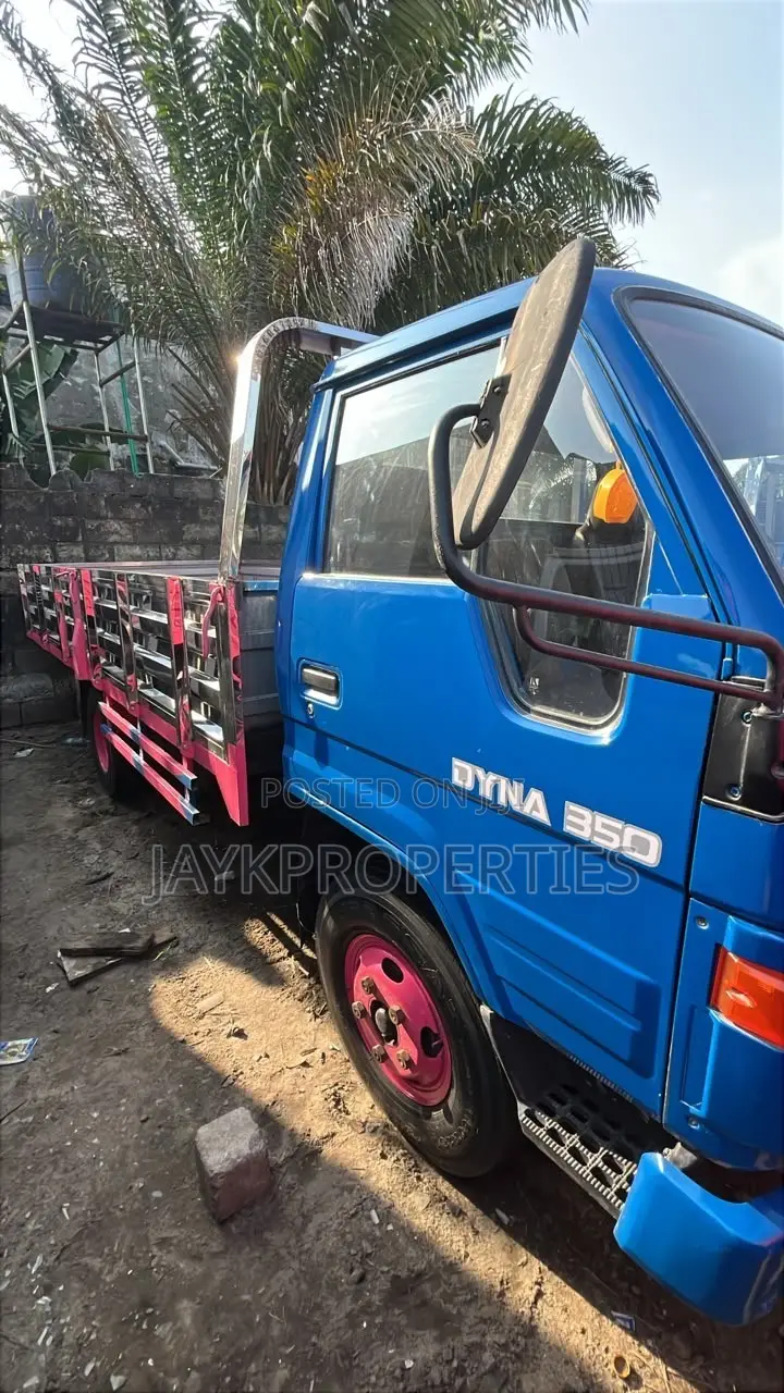 Toyota Dyna 350