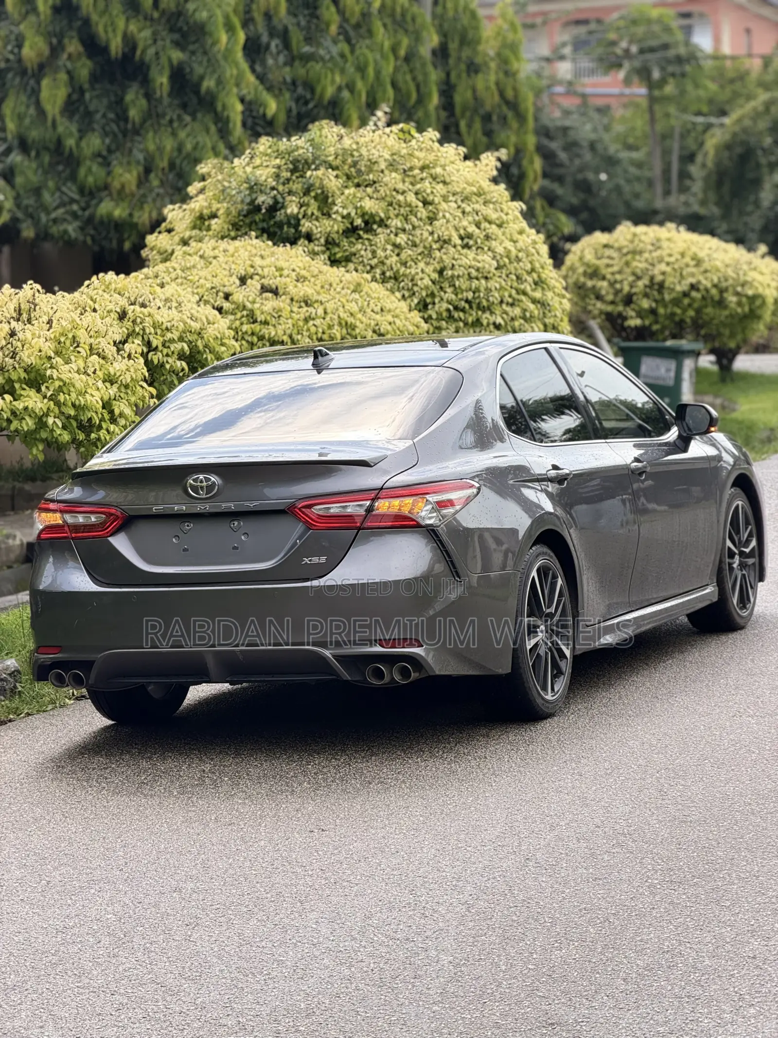 Toyota Camry XSE (2.5L 4cyl 8A) 2019 Gray