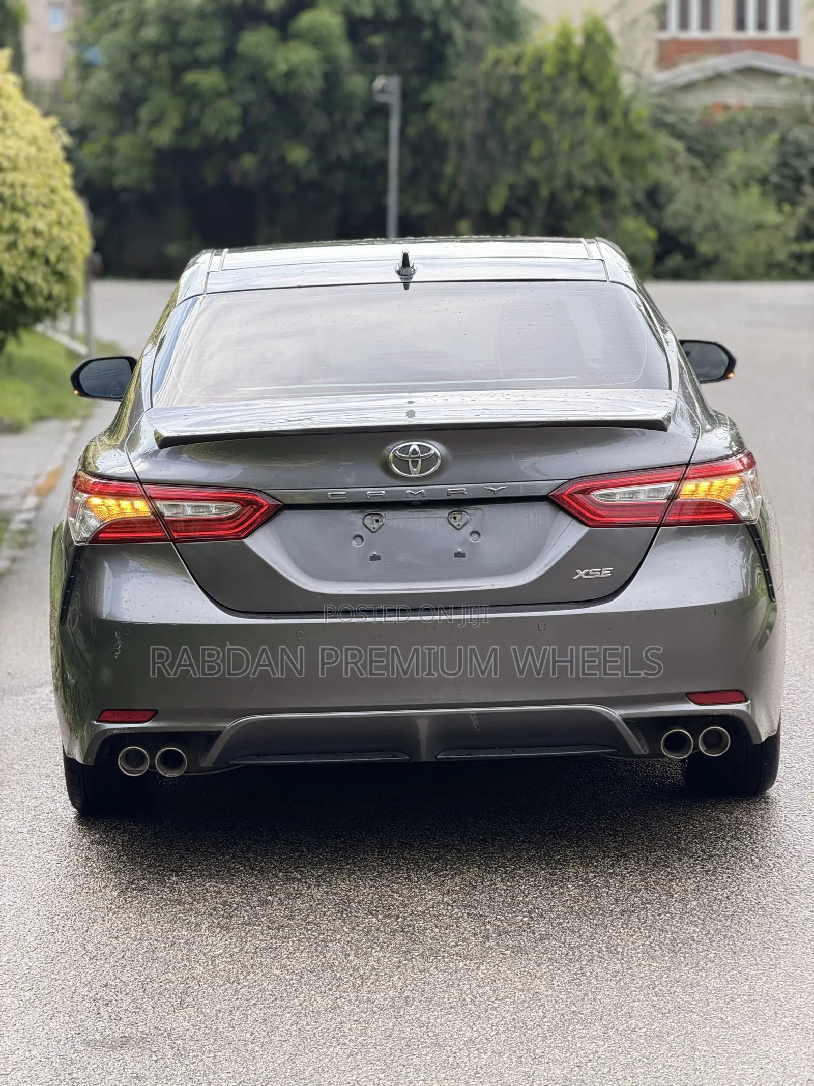 Toyota Camry XSE (2.5L 4cyl 8A) 2019 Gray