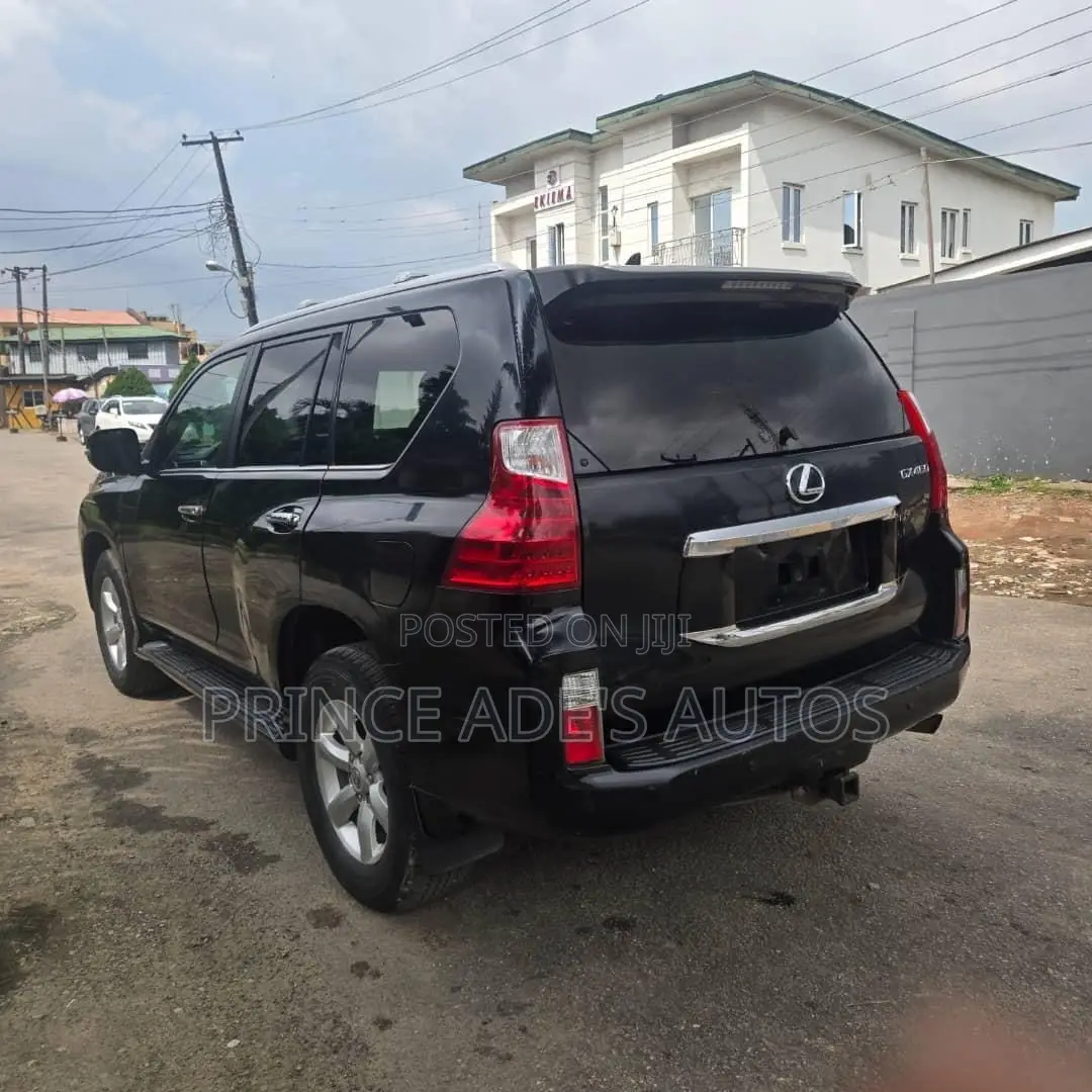 Lexus GX 2011 Black