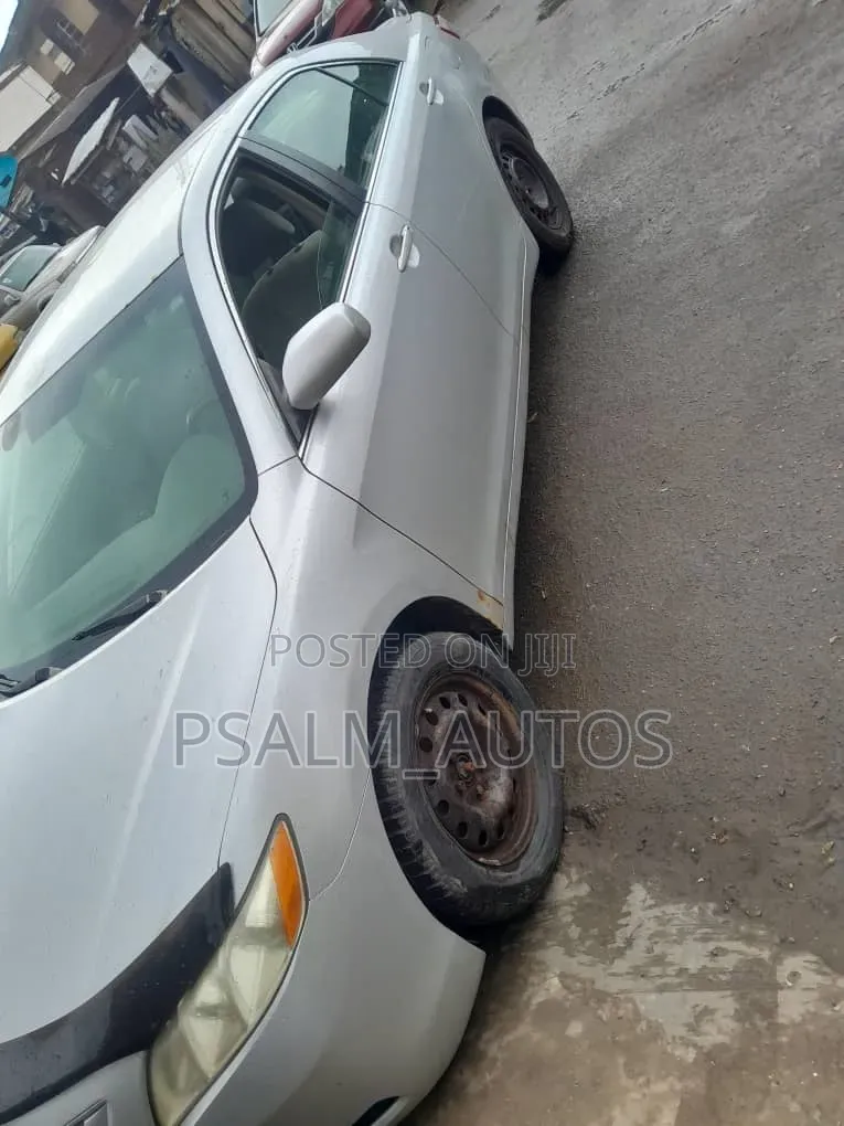Toyota Camry LE 4dr Sedan (2.4L 4cyl 5A) 2007 Silver