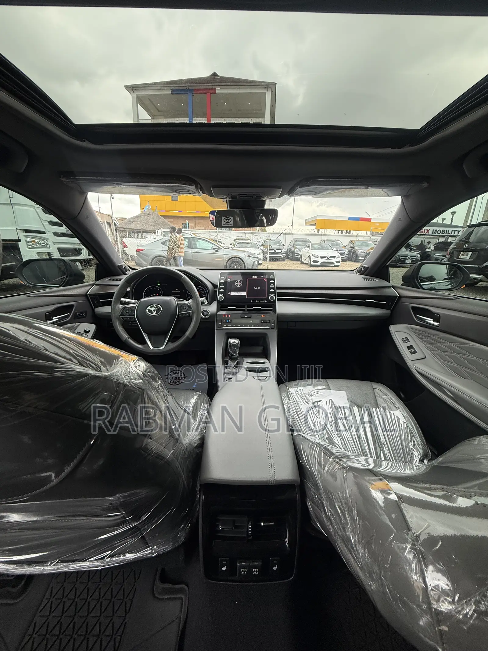 Toyota Avalon Limited FWD Sedan (3.5L V6 8A) 2019 Gray