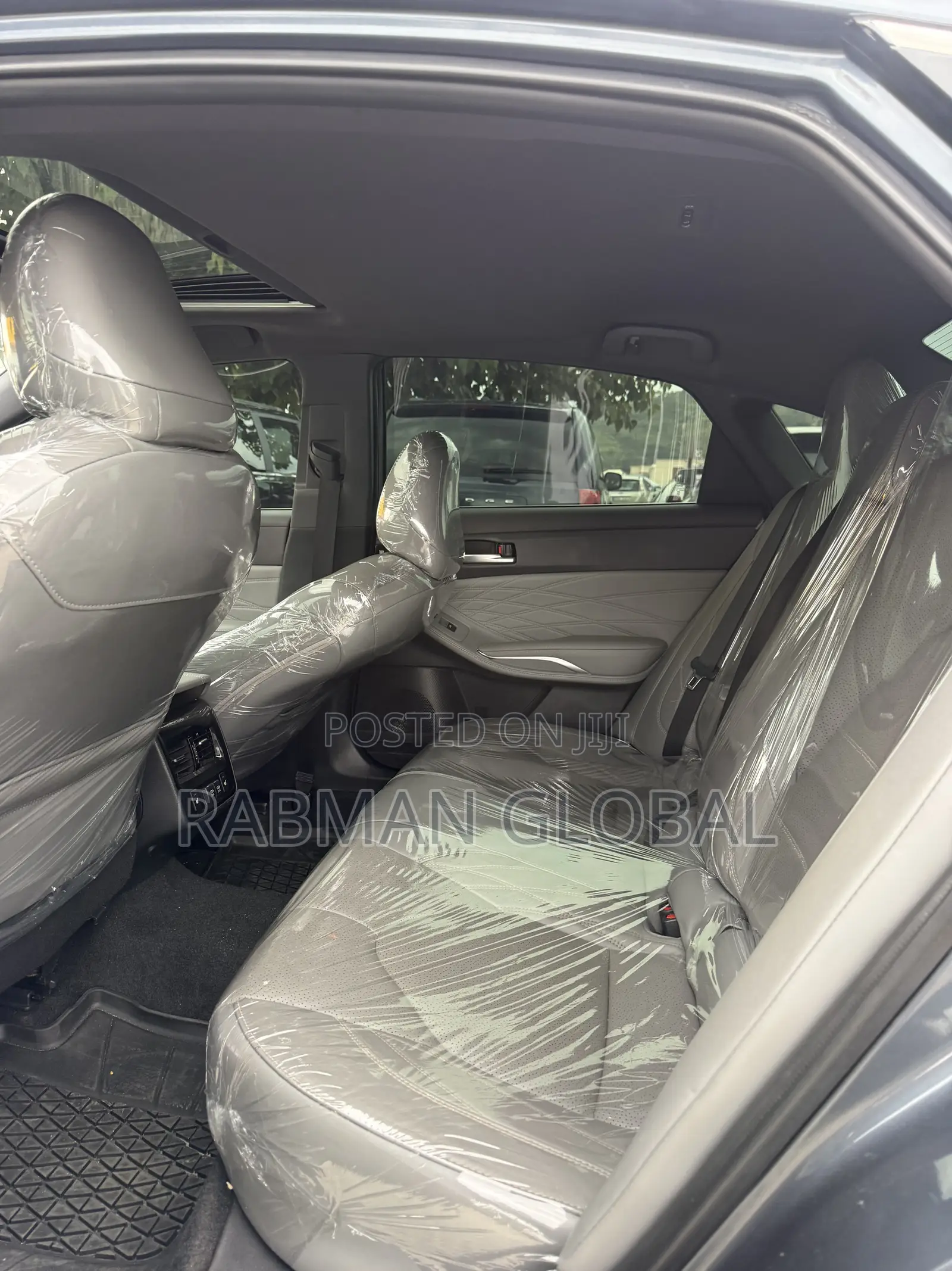 Toyota Avalon Limited FWD Sedan (3.5L V6 8A) 2019 Gray