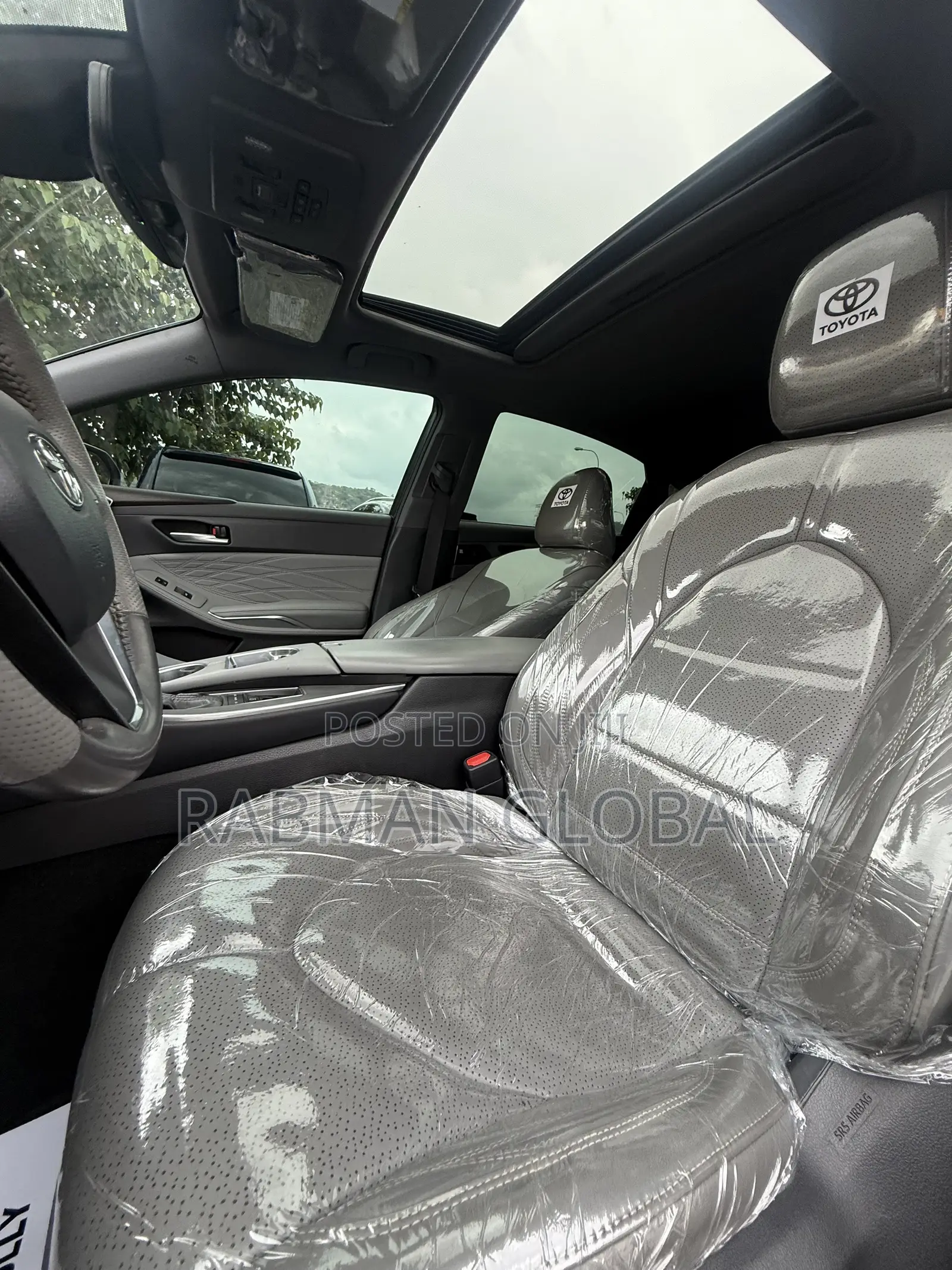 Toyota Avalon Limited FWD Sedan (3.5L V6 8A) 2019 Gray