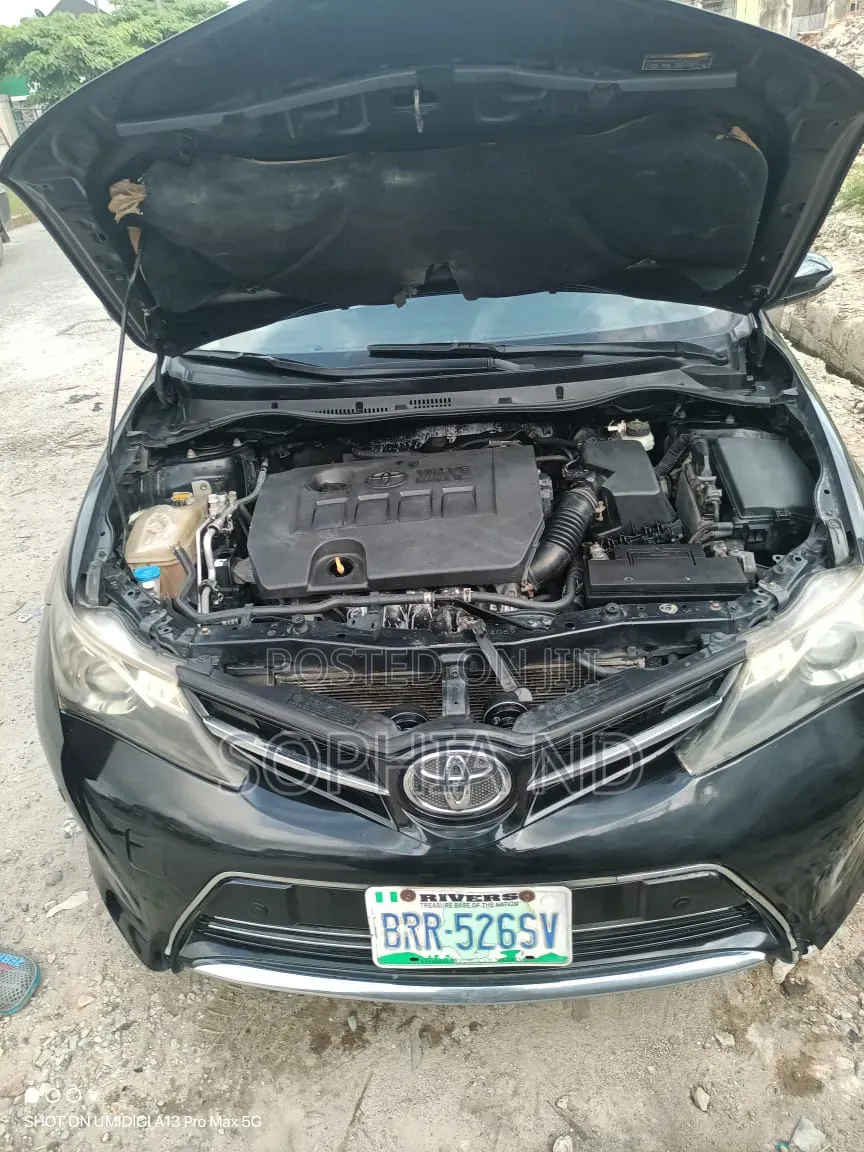 Toyota Yaris 2013 Black