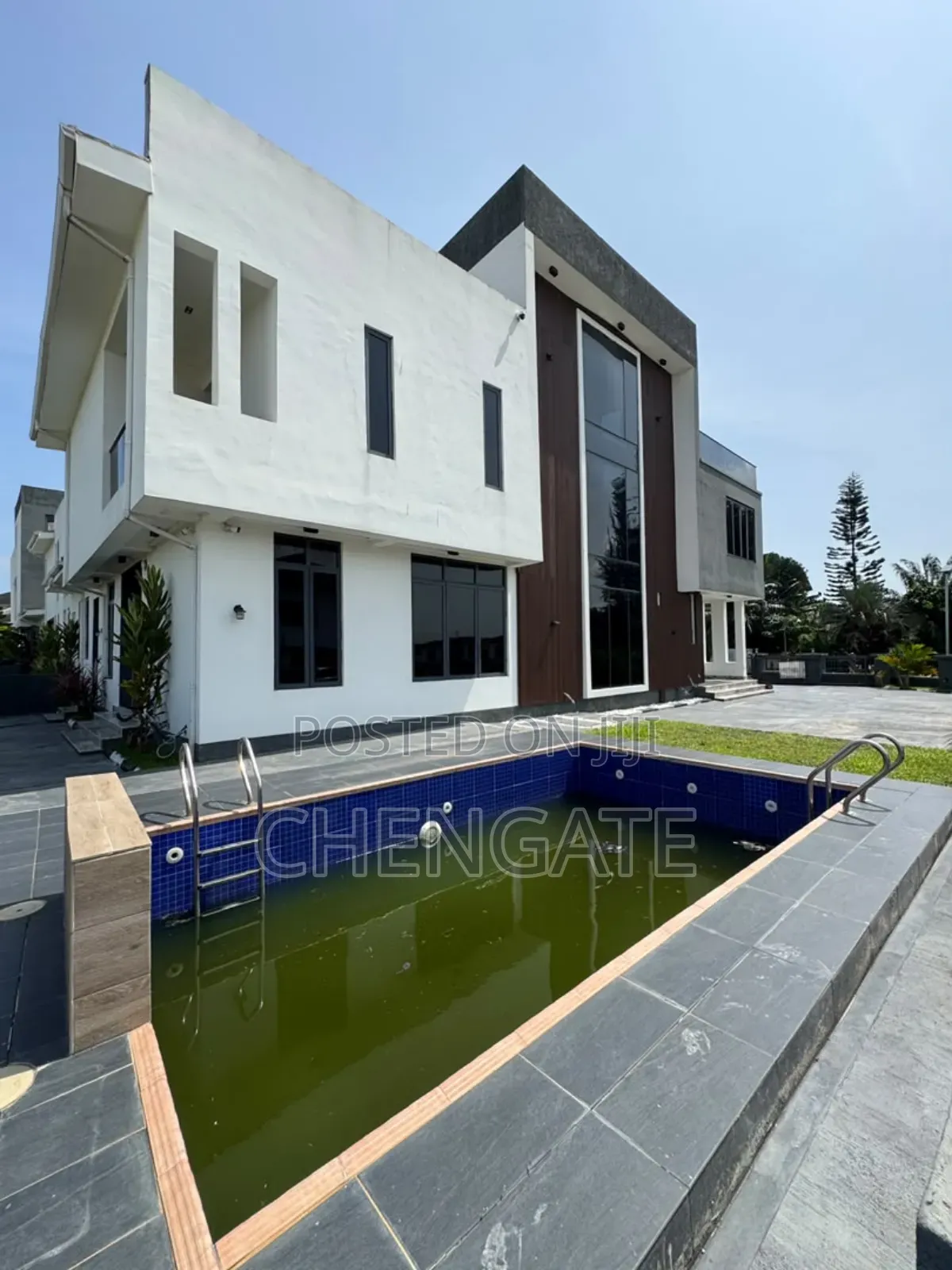 Furnished 5bdrm Duplex in Ajah for sale