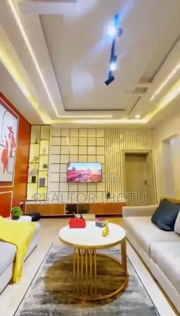 4bdrm Duplex in Dape for sale