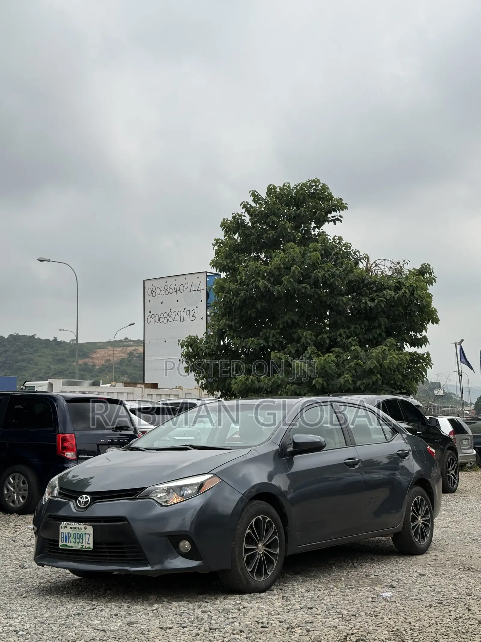 Toyota Corolla LE 4dr Sedan (1.8L 4cyl CVT) 2016 Gray